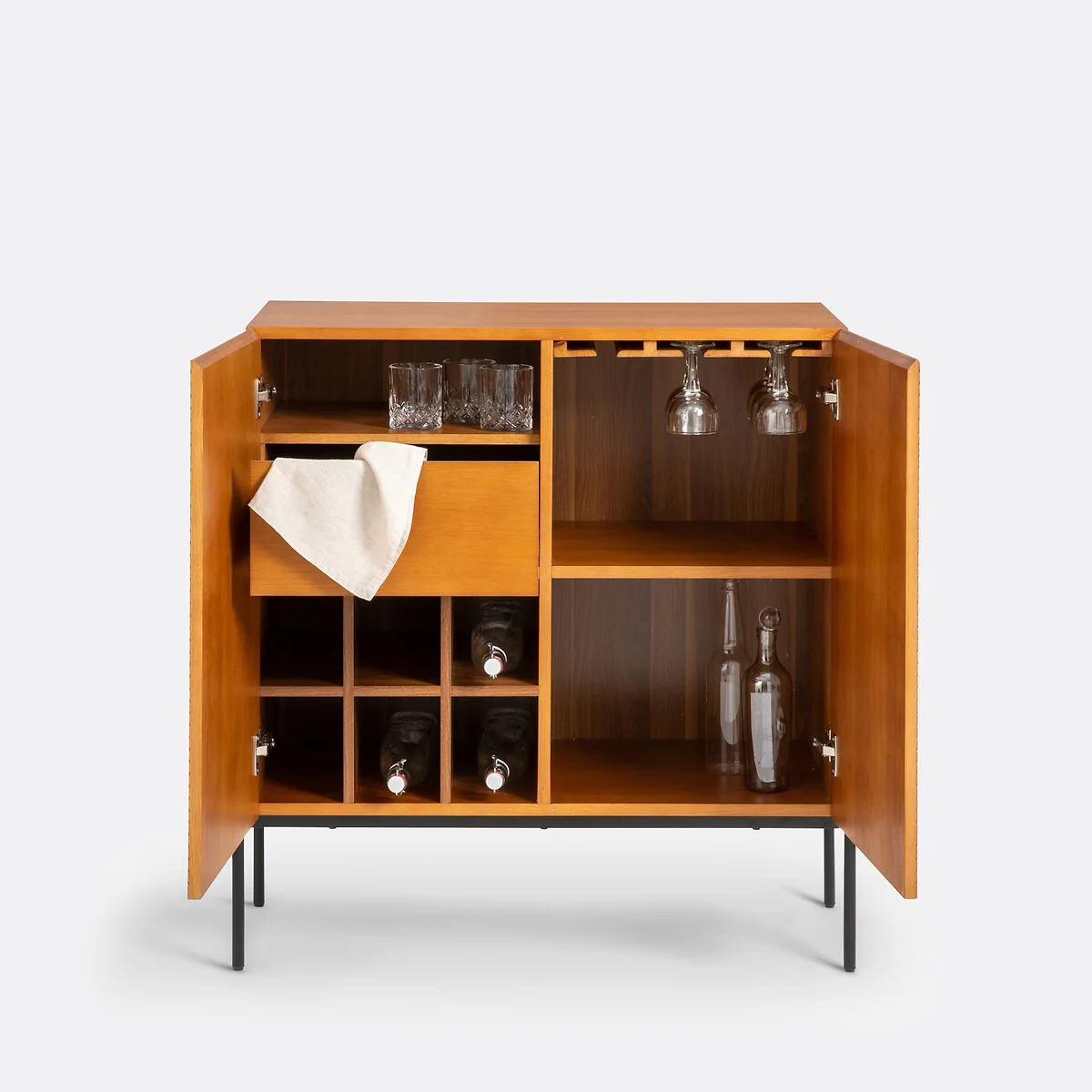 Signatures Lodge Vintage Bar Cabinet – image 4