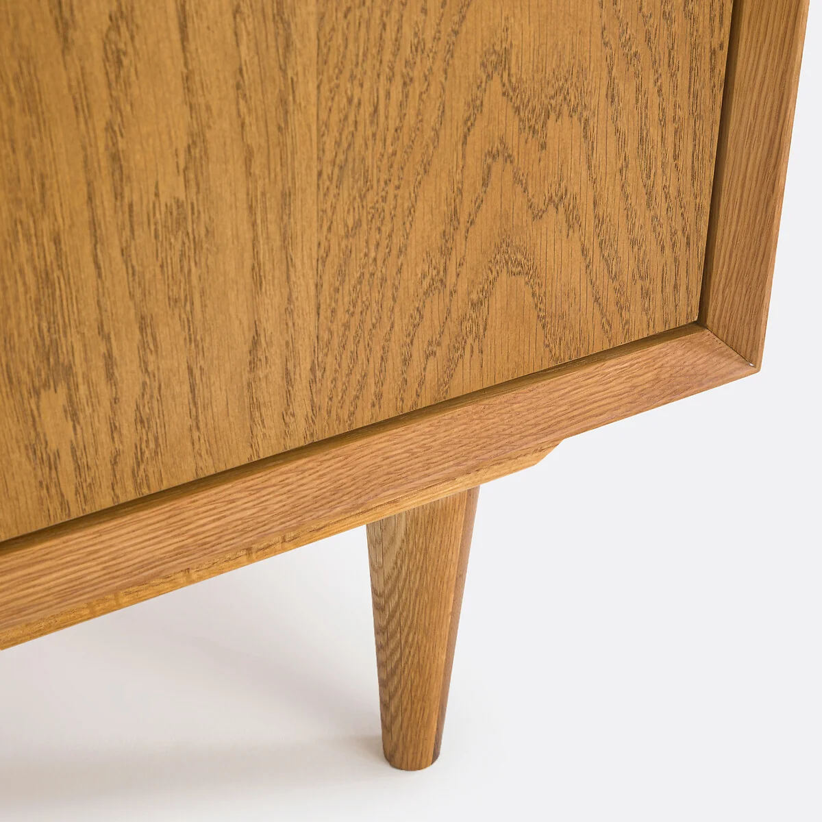 Quilda Vintage Bar Cabinet – image 7