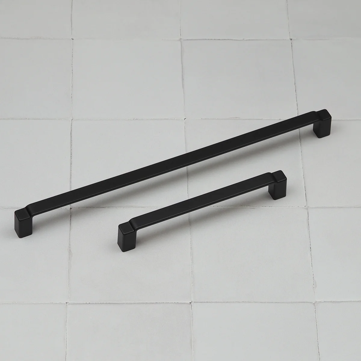 Matt Black Kitchen Cabinet Square D-Bar Handles - Matt Black – image 3