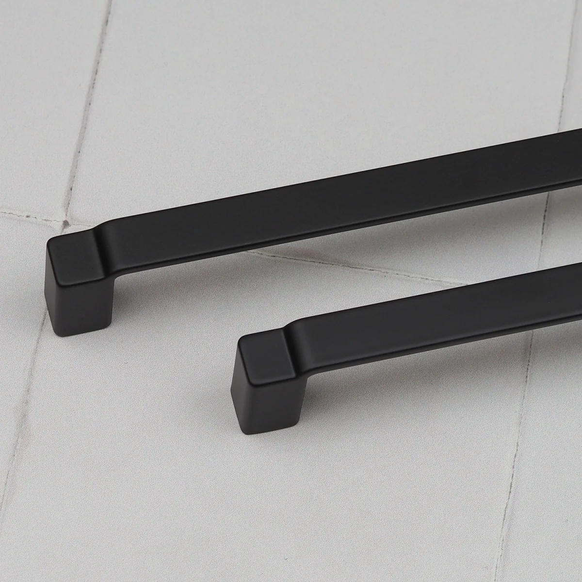 Matt Black Kitchen Cabinet Square D-Bar Handles - Matt Black – image 6