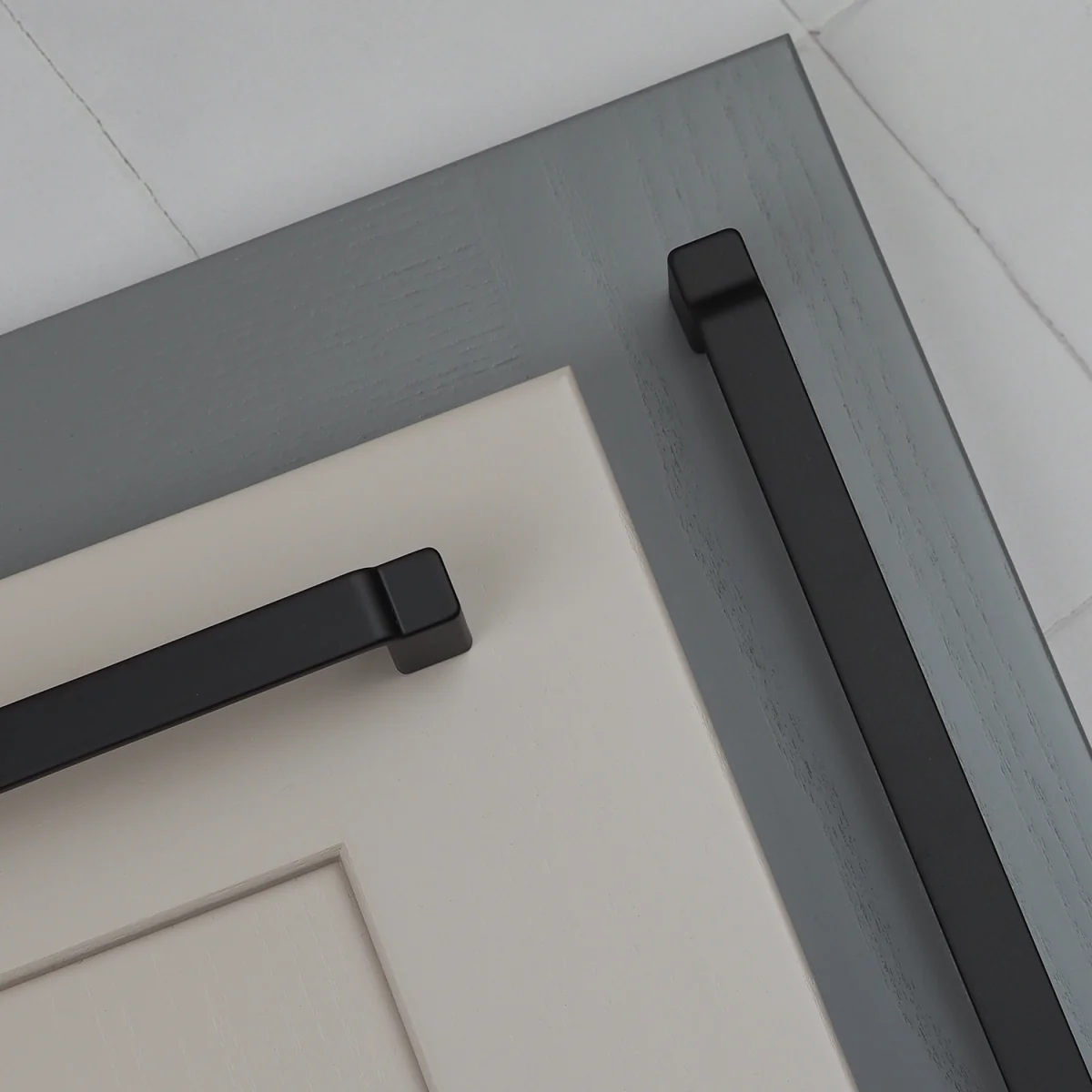 Matt Black Kitchen Cabinet Square D-Bar Handles - Matt Black – image 8