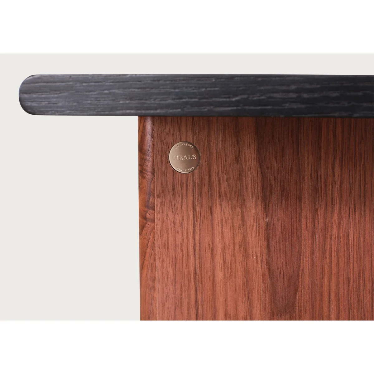 Heal's Maura Low Shelving – image 8