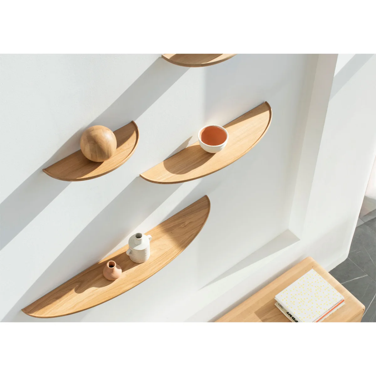 Mu Floating Shelf Smoked Oiled Oak 40cm – image 3