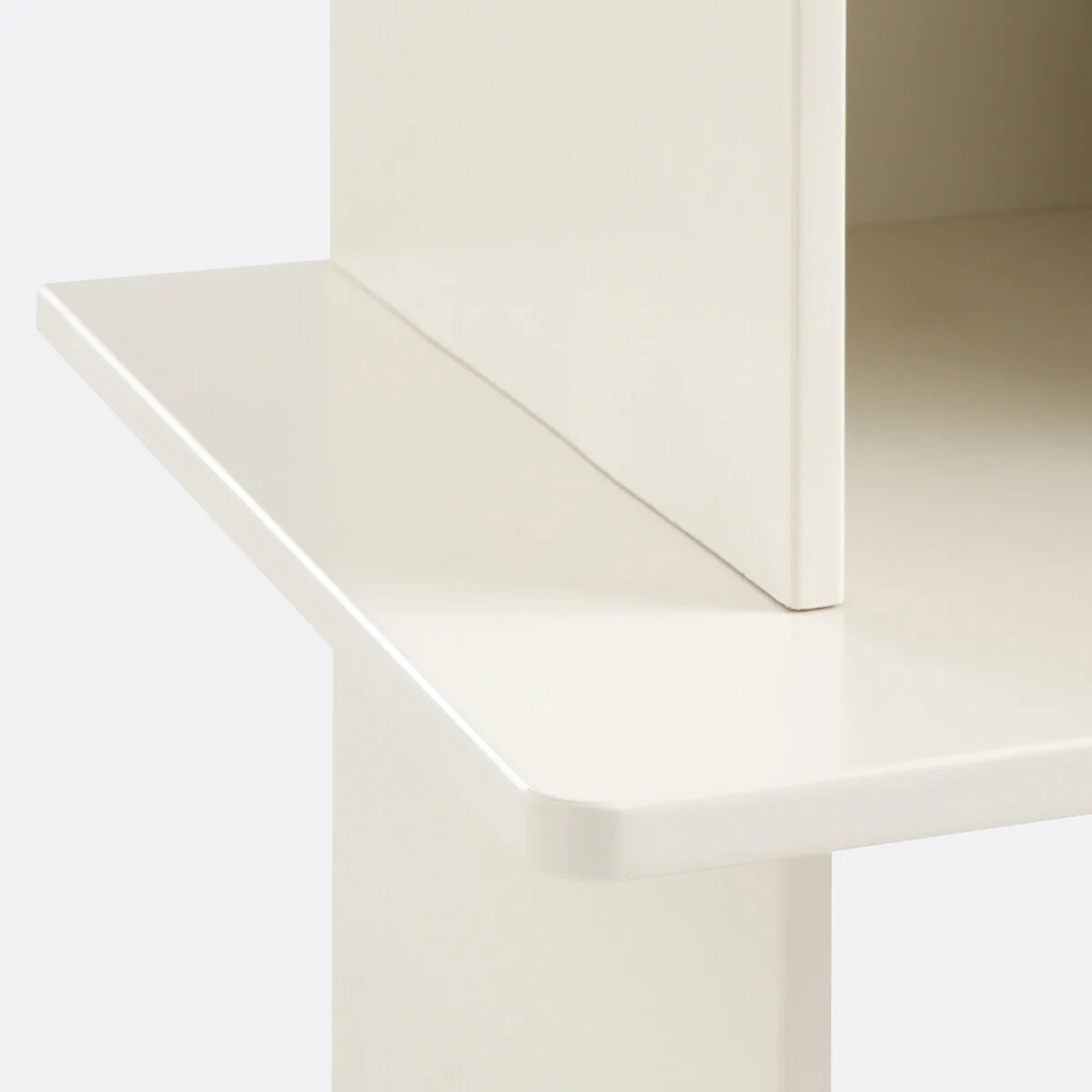 Ptilu Wood and Rattan Bookcase – image 6