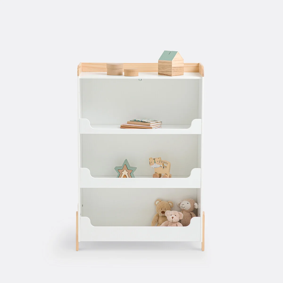 Arturo Child's Pine Bookcase – image 3