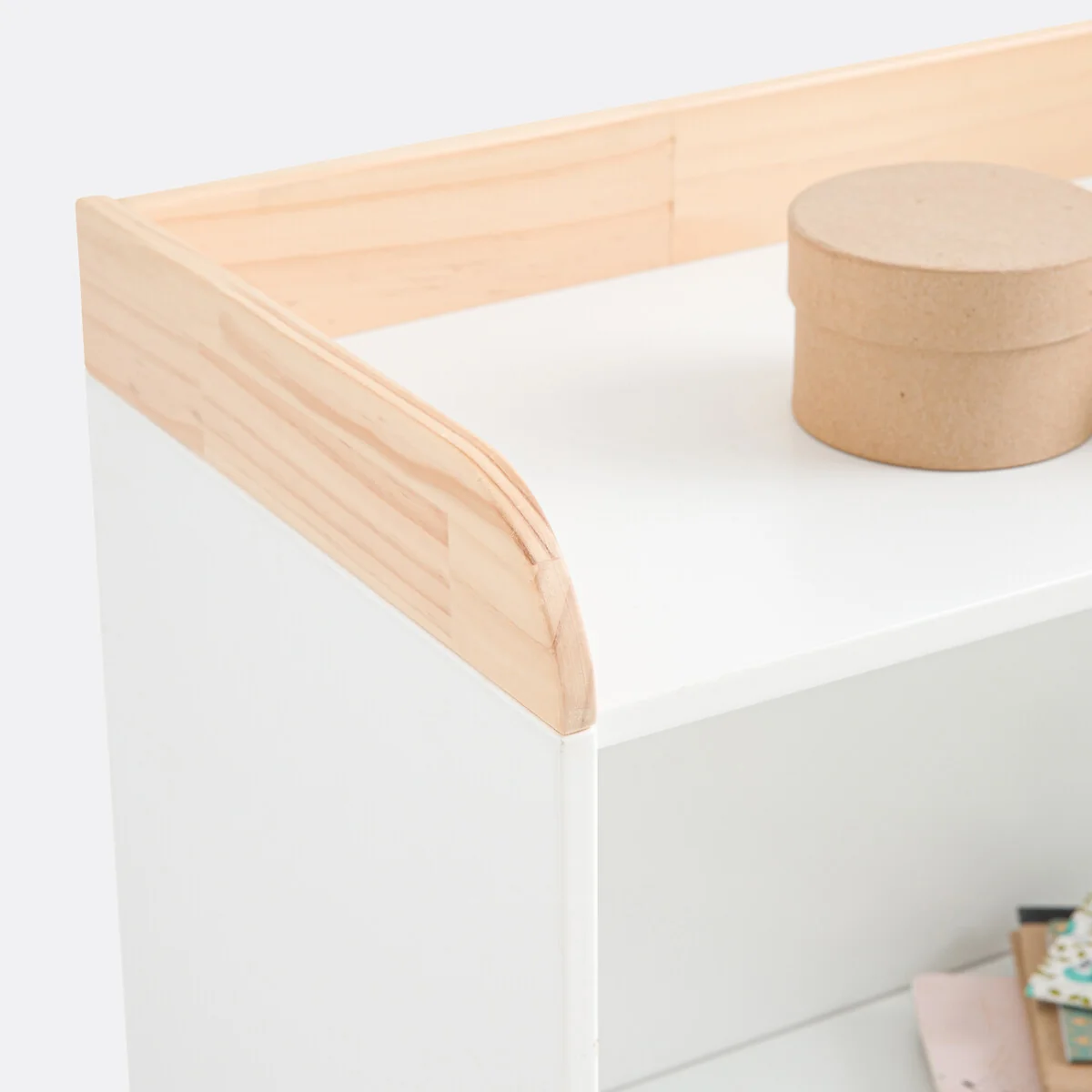 Arturo Child's Pine Bookcase – image 4
