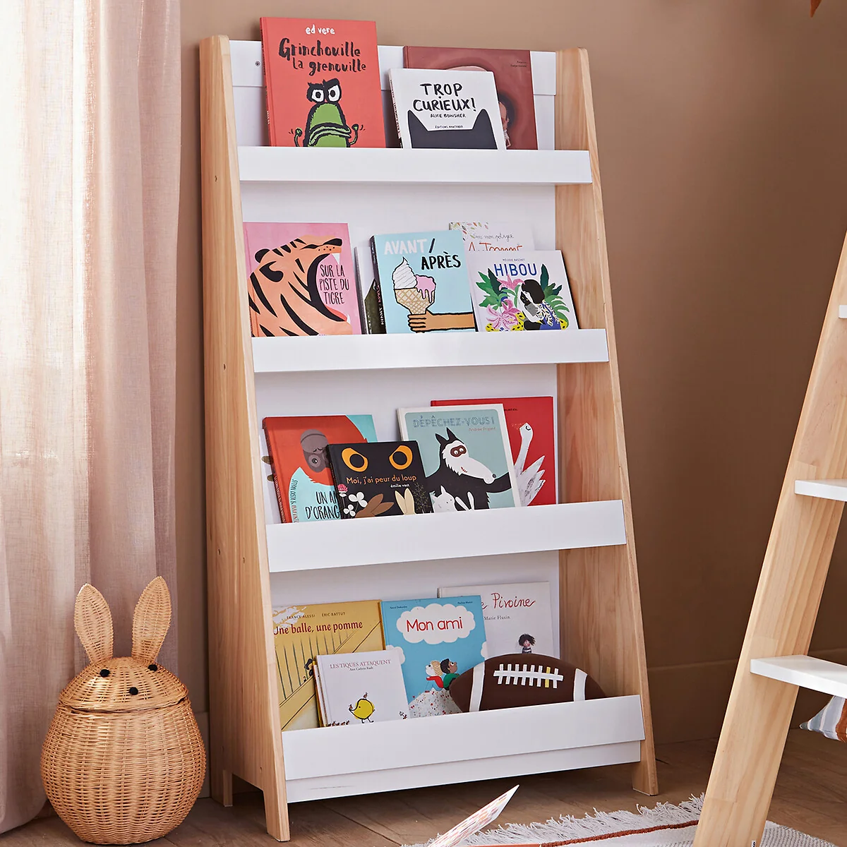 Sueno Child's Bookcase – image 3
