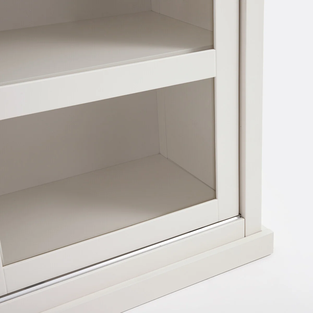 Lunja Bookcase with 2 Sliding Doors – image 7