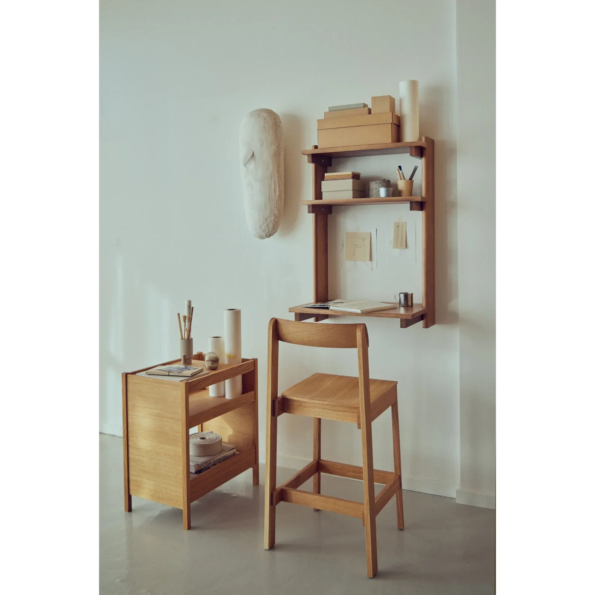 Form & Refine Beam Office Shelf with desk Deep brown pine 60x90.5x40 cm – image 2