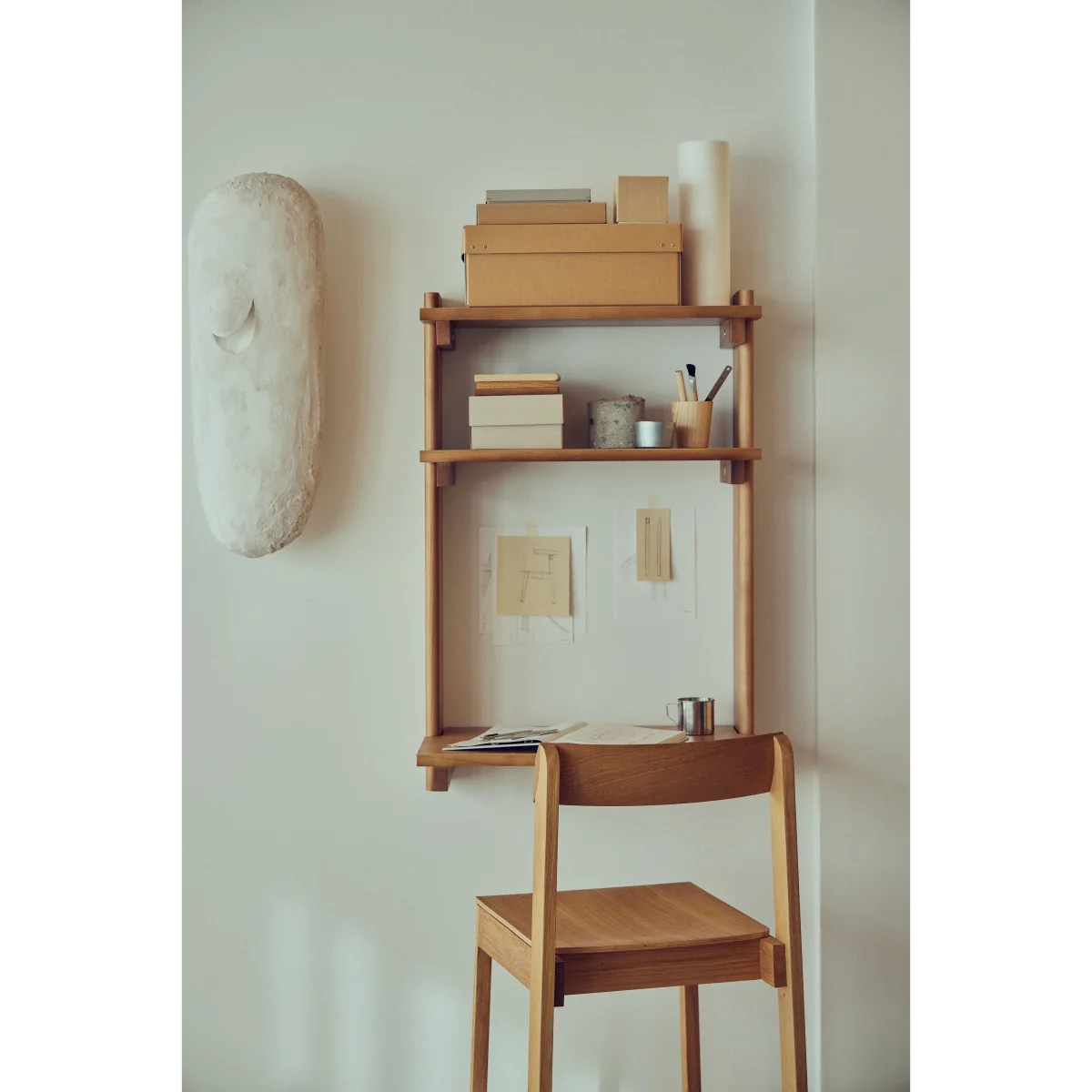 Form & Refine Beam Office Shelf with desk Deep brown pine 60x90.5x40 cm – image 4