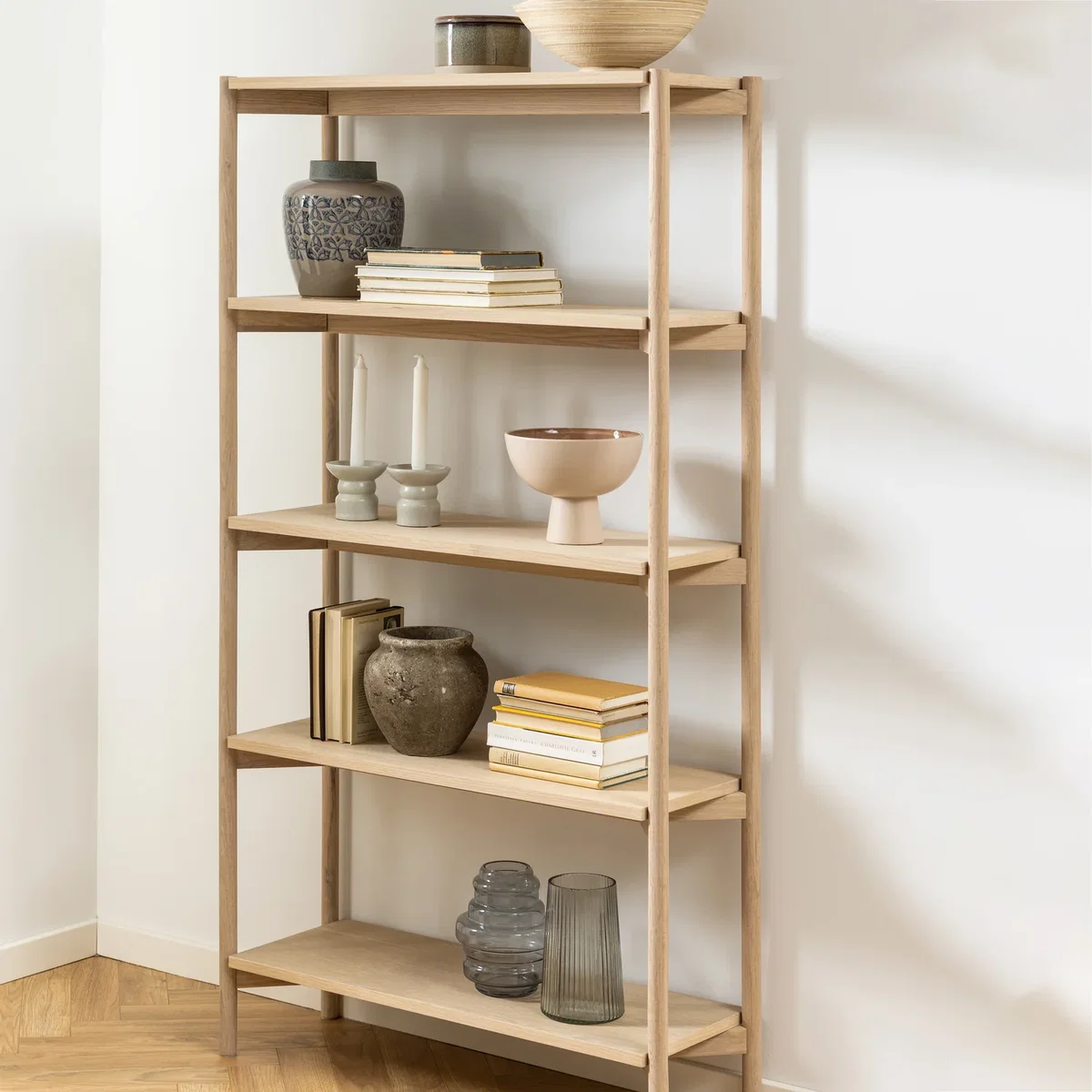 Furniture To Go Braidwood Bookcase with 4 Shelves in White Oak Veneer - White Oak – image 1