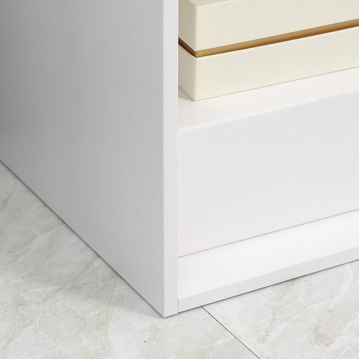 Yora Wood White 3-Tier 6-Cube Storage Bookcase – image 2