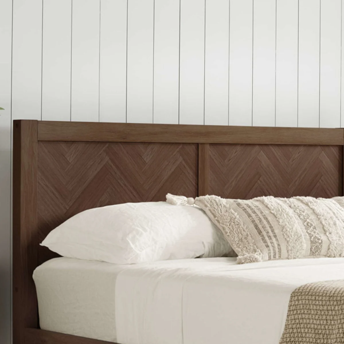Challis Ottoman Bed, Walnut / Double – image 3