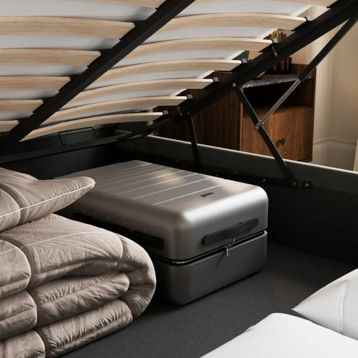 Alara Velvet Ottoman Bed – image 4