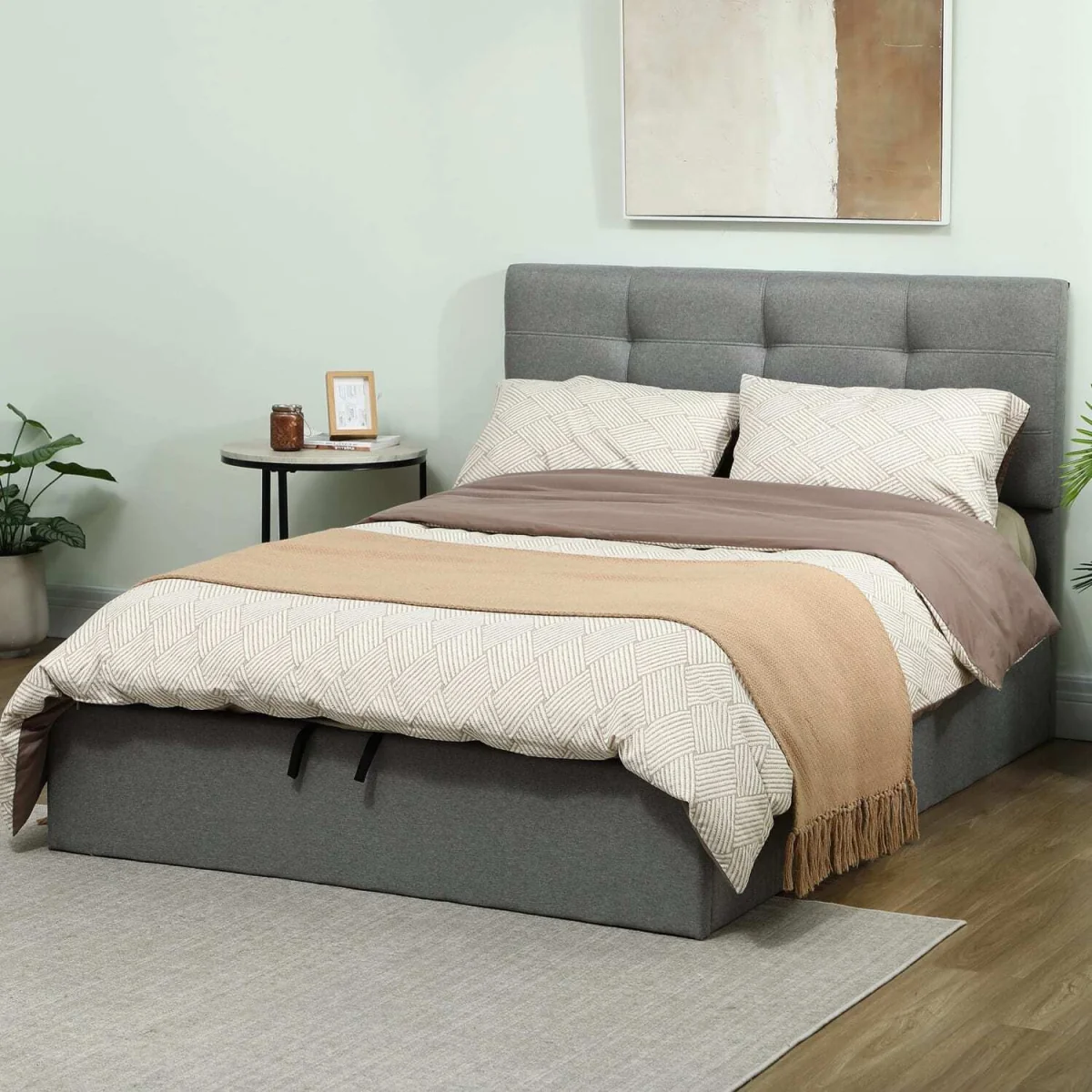 Sutto 4FT6 Double Ottoman Bed with Gas-Lift Storage, Grey – image 9