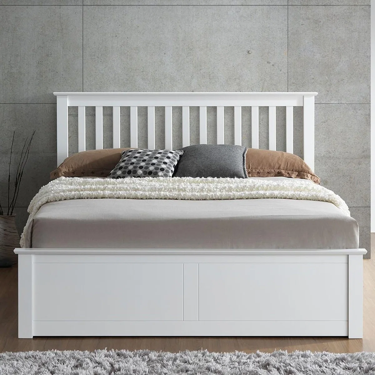 Lodge White Wooden Storage Ottoman Bed - White / Small Double