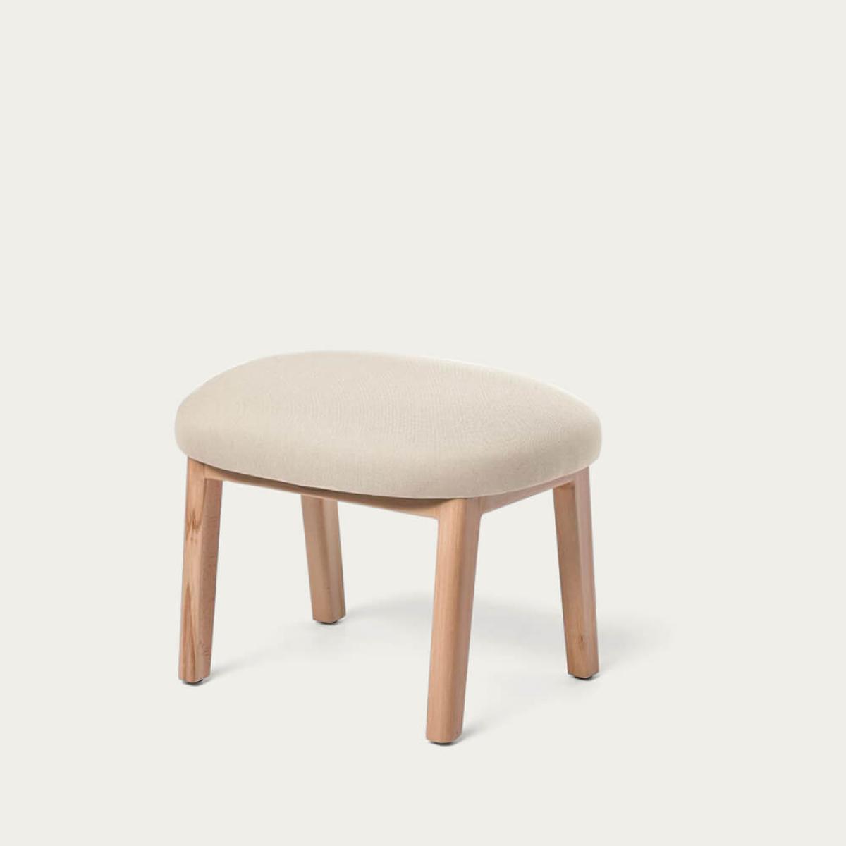 Crème Dost Wood Footstool
