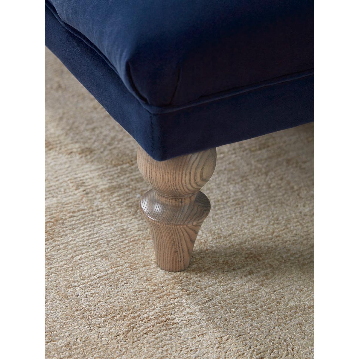 Lucille Ottoman – image 3