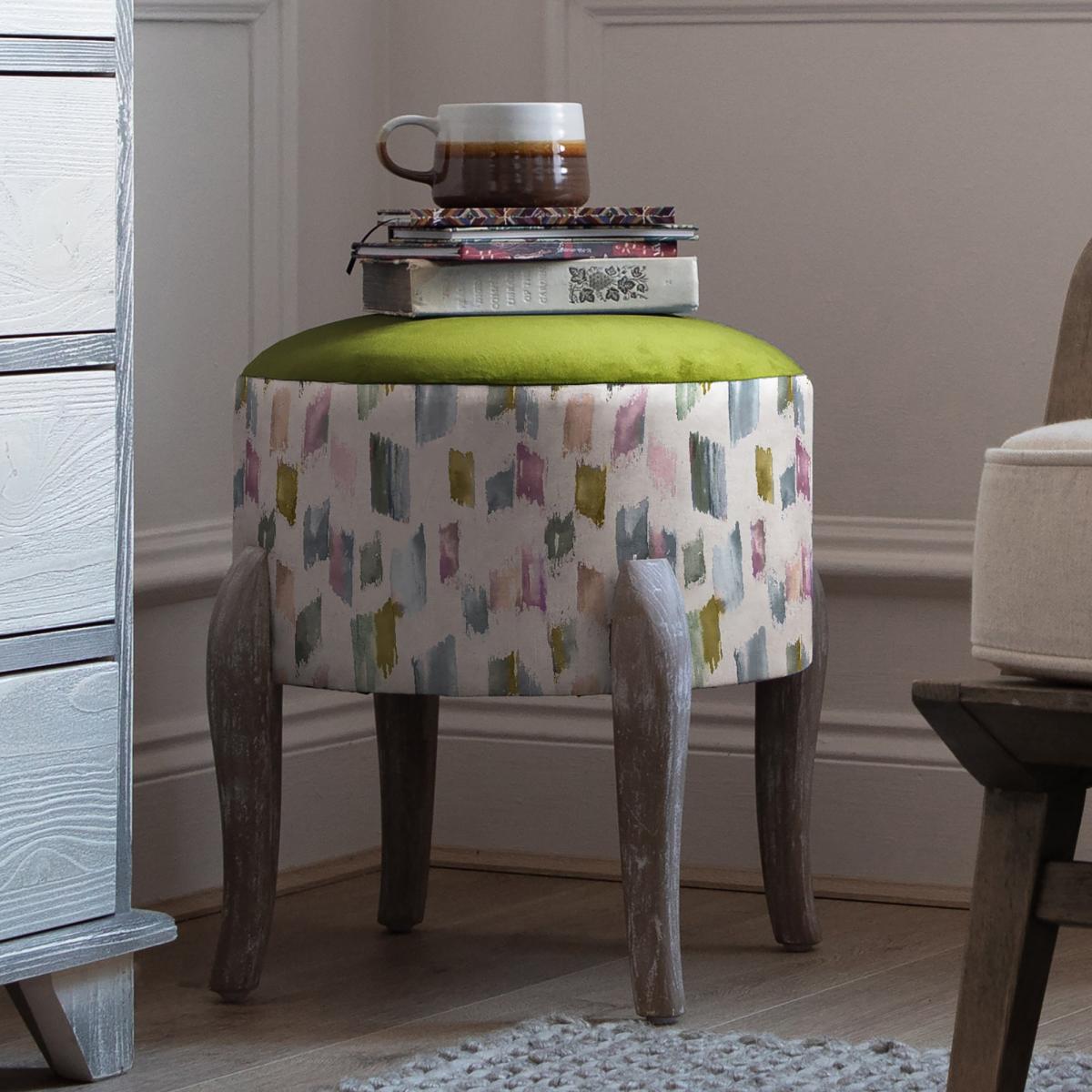 Finn Arwen Footstool Arwen Meadow Green – image 1
