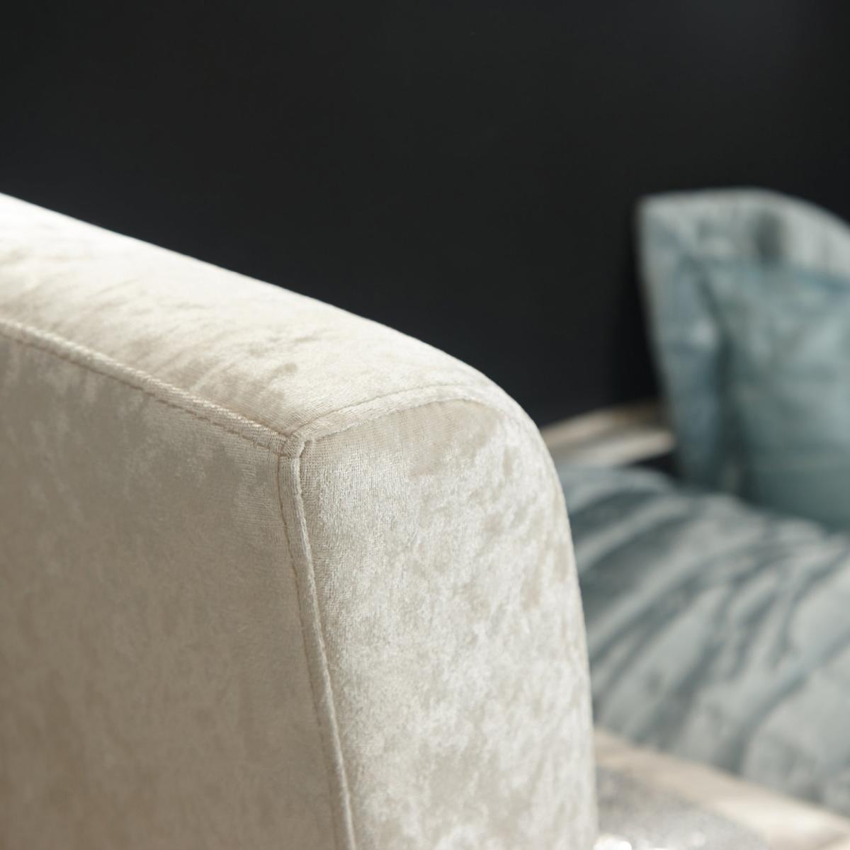 Verona Crushed Velvet Ottoman Window Seat Cream – image 3