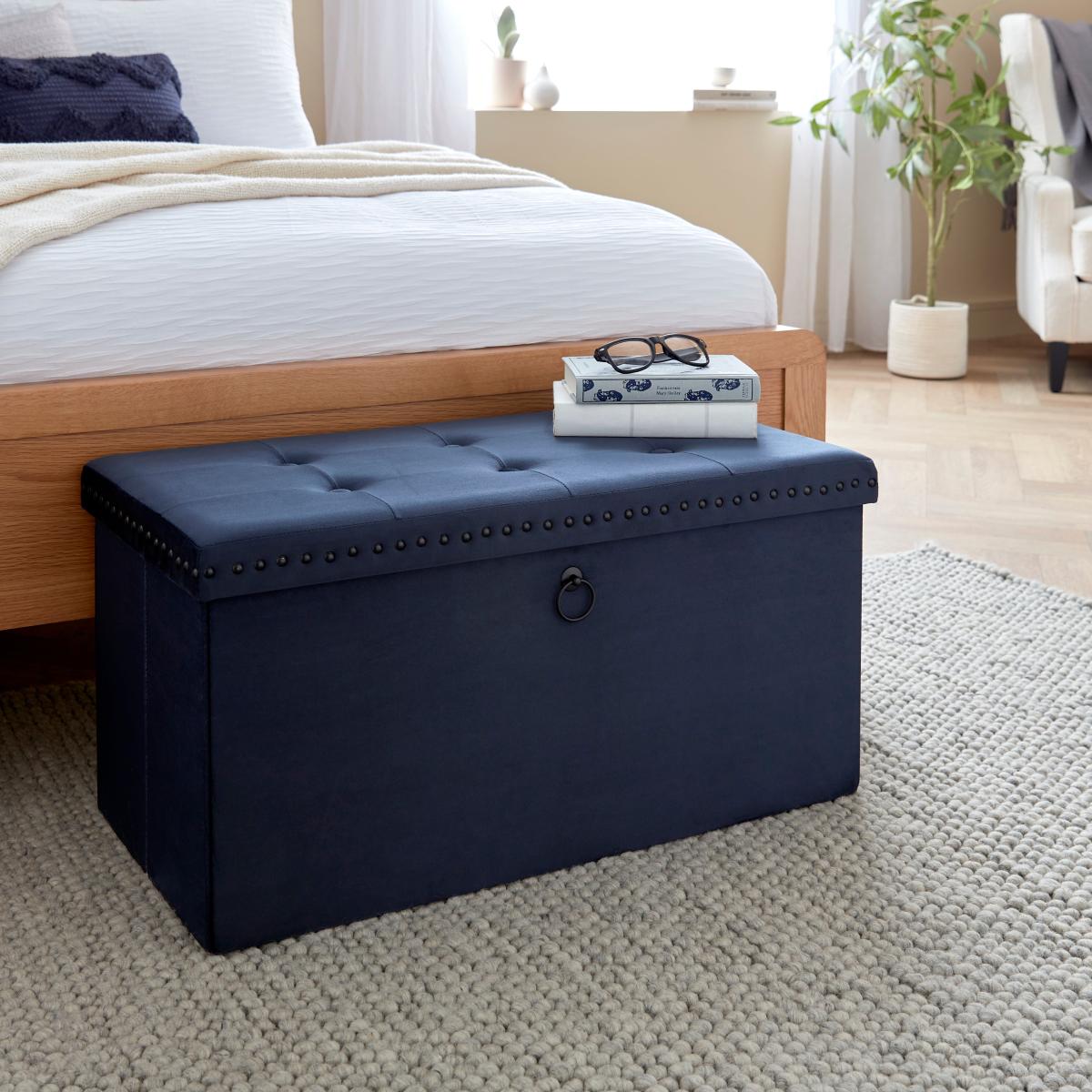 Luxe Traveller Navy Velvet Ottoman Navy Blue – image 1