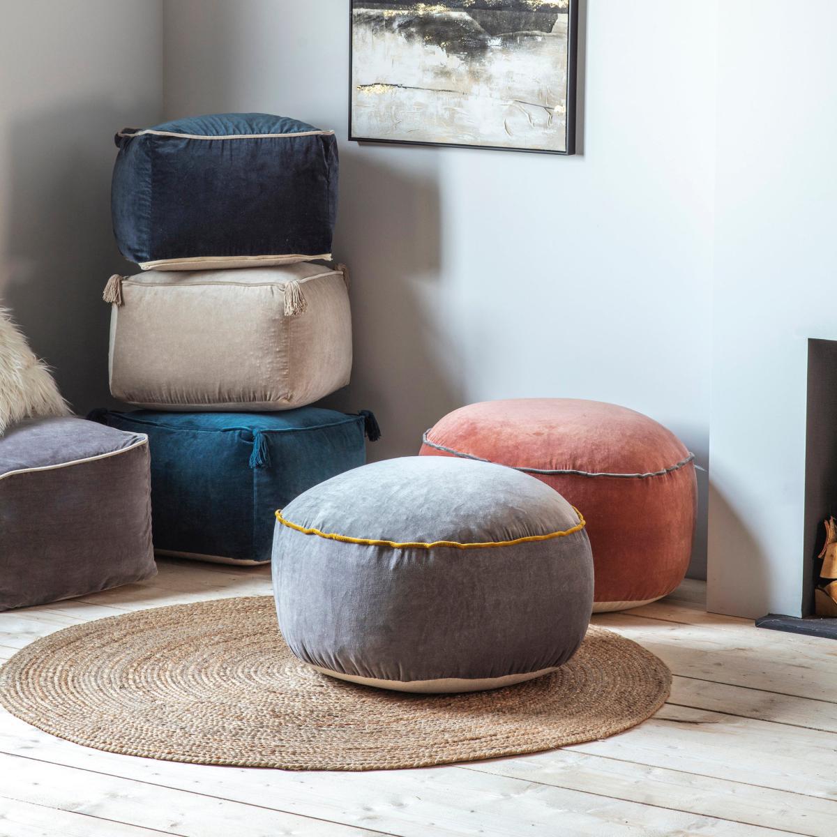 Martello Silver Velvet Pouffe Silver – image 3