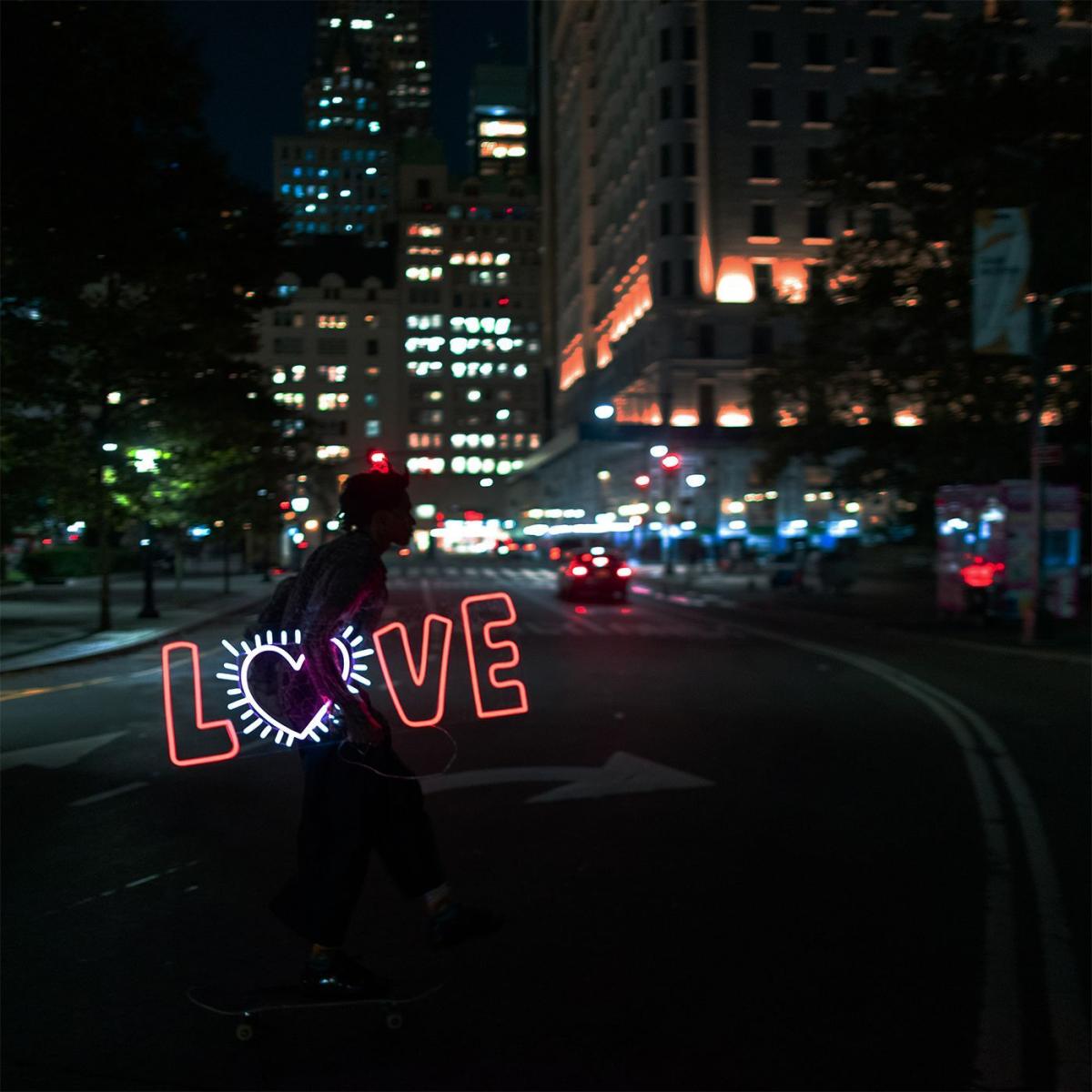 Radiant Love By Keith Haring - LED Neon Sign – image 3