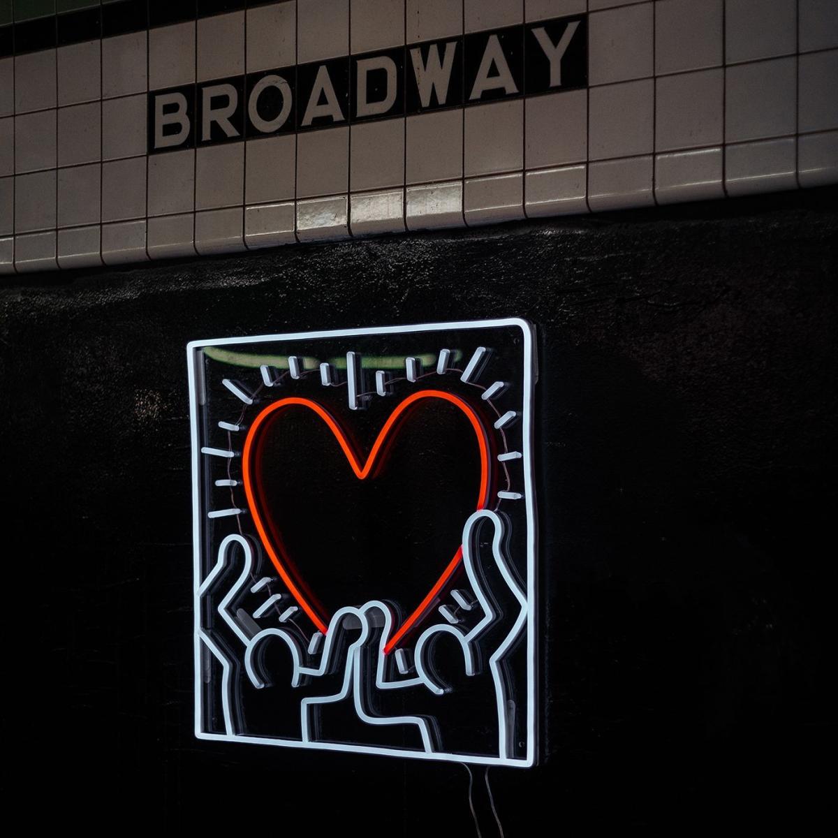 Radiant Heart By Keith Haring - LED Neon Sign – image 4