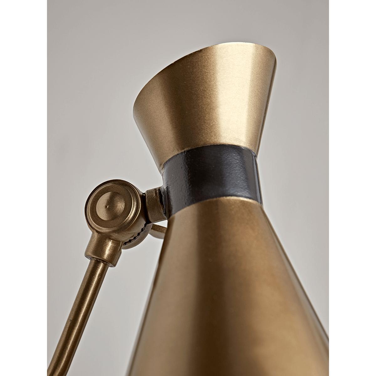 Finn Wall Lamp – image 5