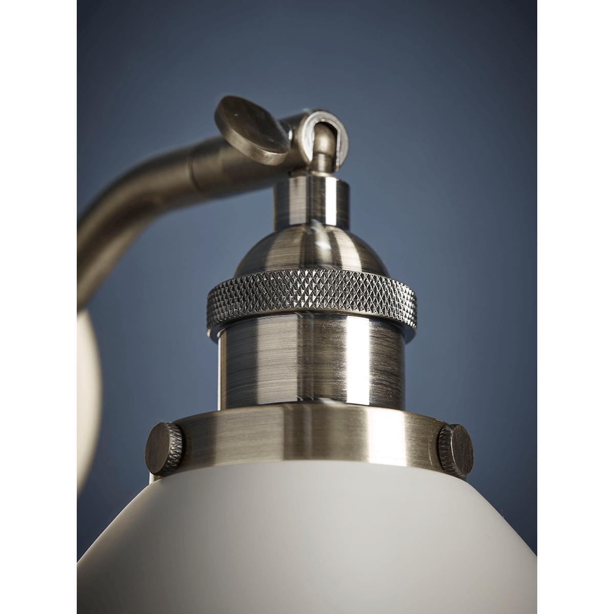 Charleston Wall Light – image 3