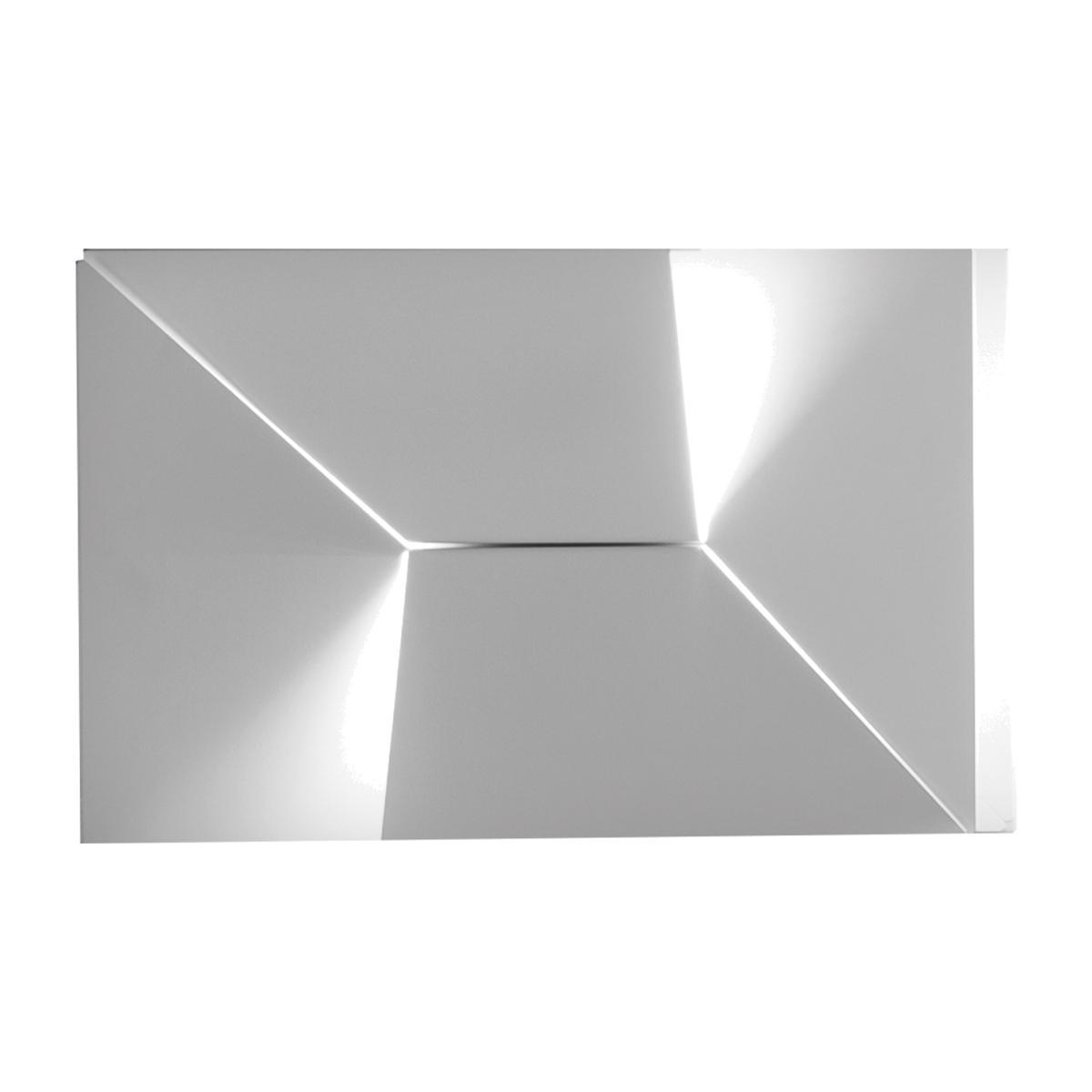 Wall Shadows Moyen Wall Light in White – image 1