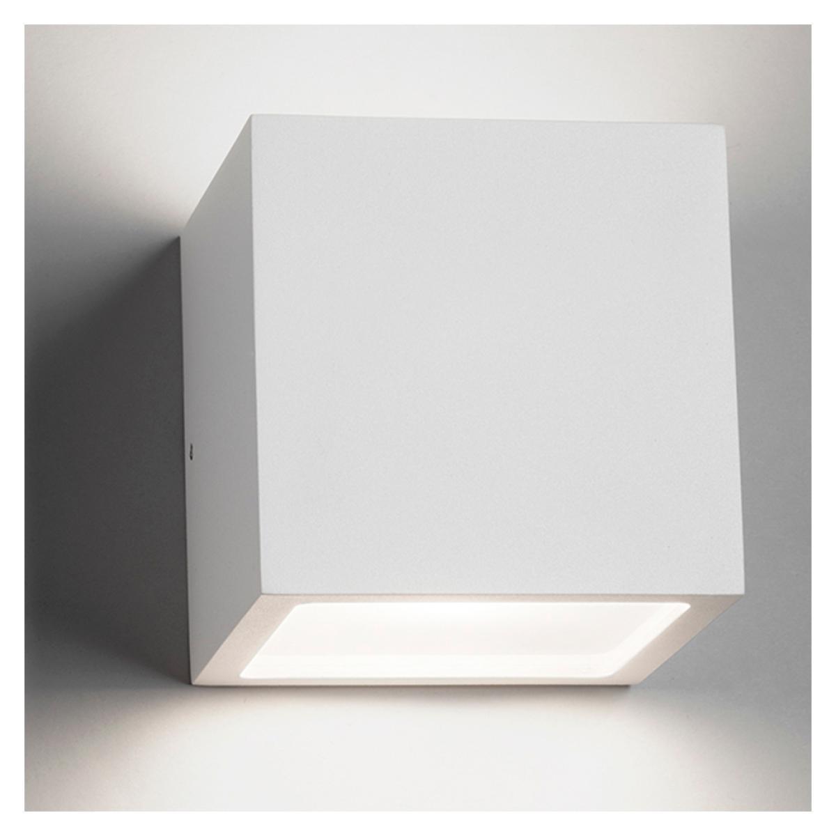 XL Cube Wall Light in White – image 10