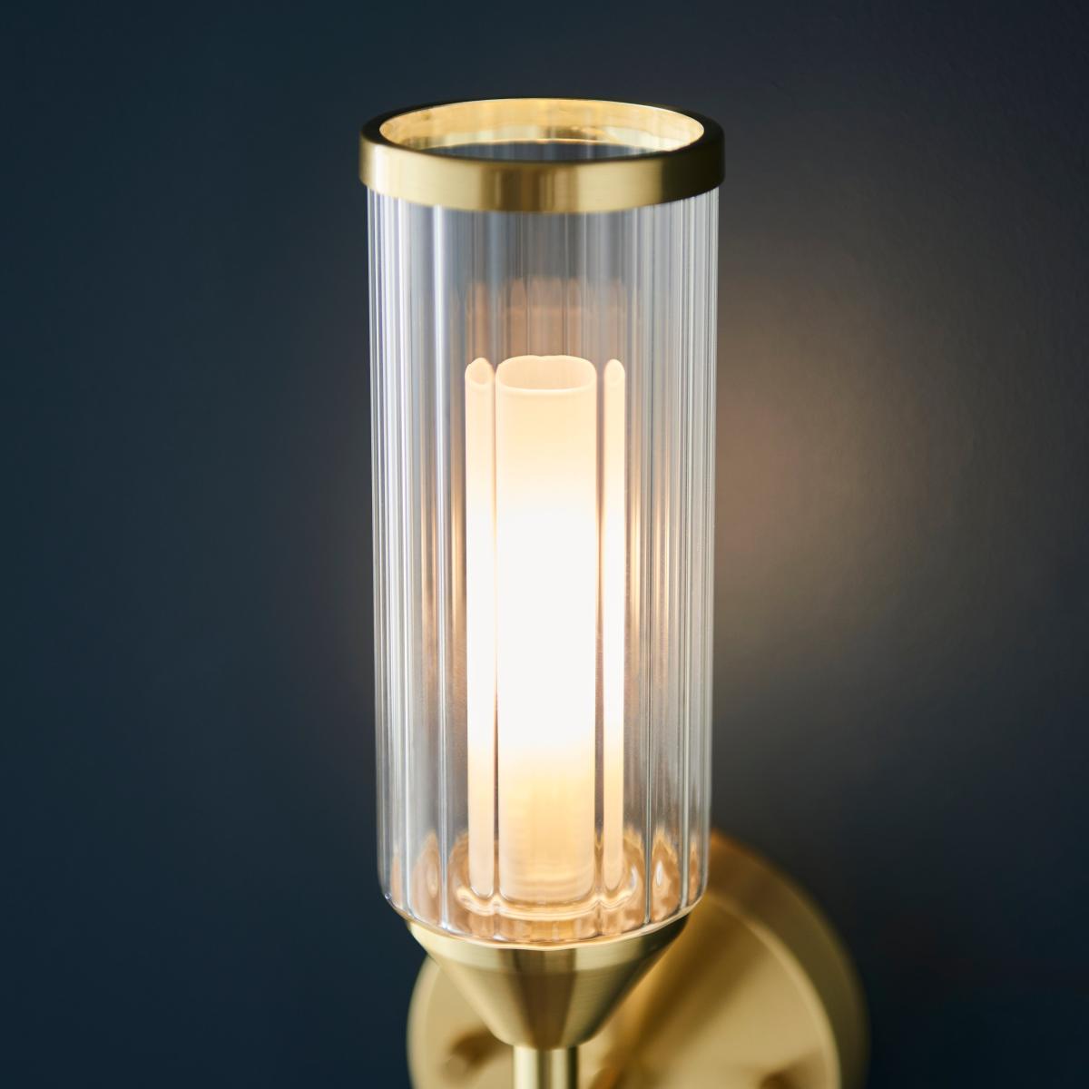 Return - Vogue Bailey Ribbed Wall Light – image 2
