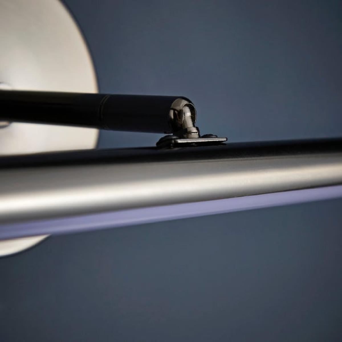 Hotel Dorchester LED Picture Light – image 4