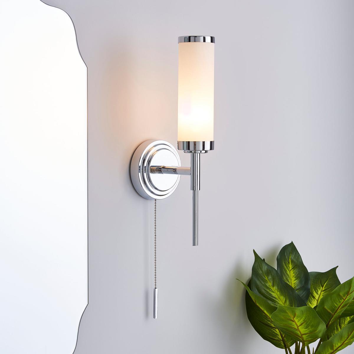 Dorma Harring Bathroom Wall Light Brass – image 2