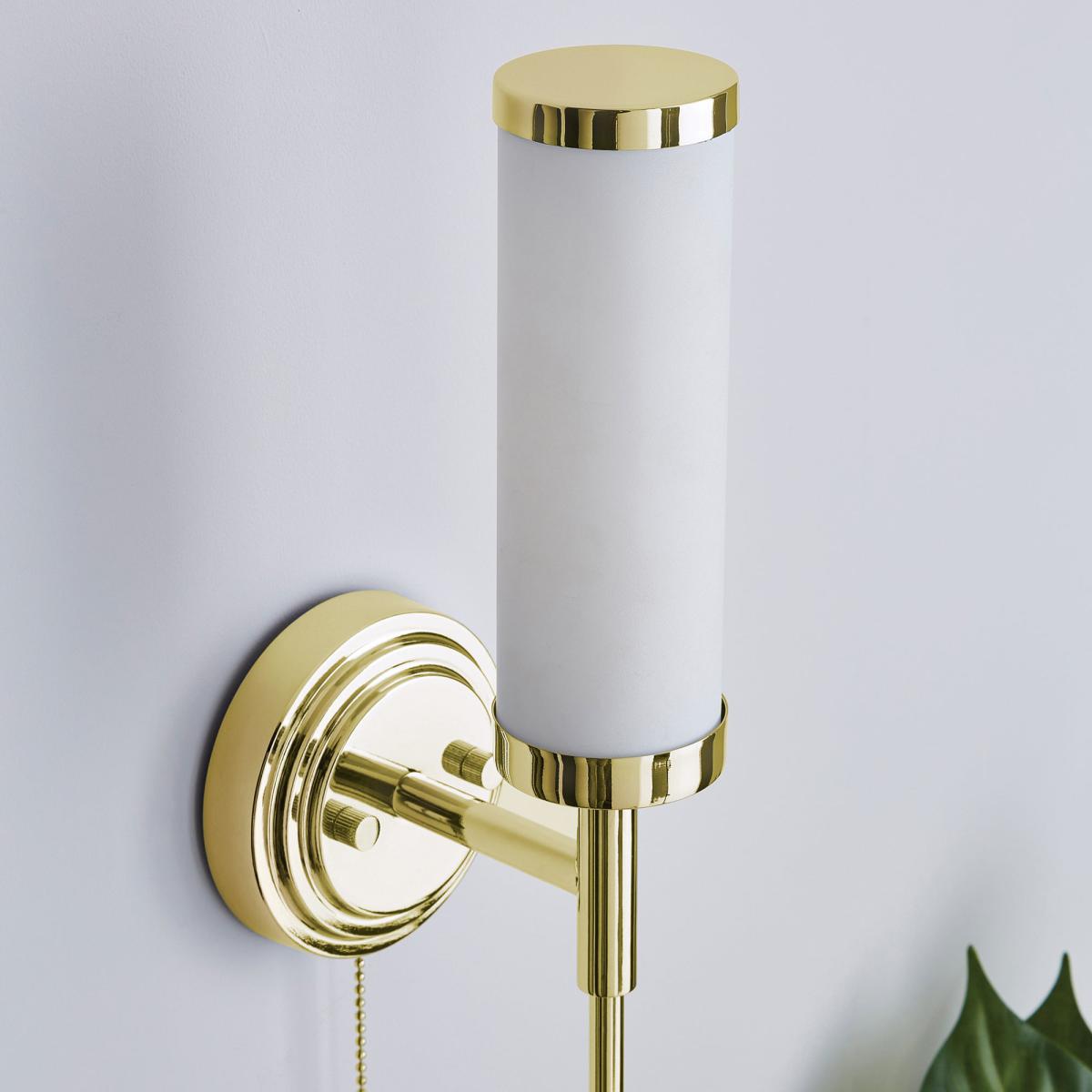 Dorma Harring Bathroom Wall Light Brass – image 4