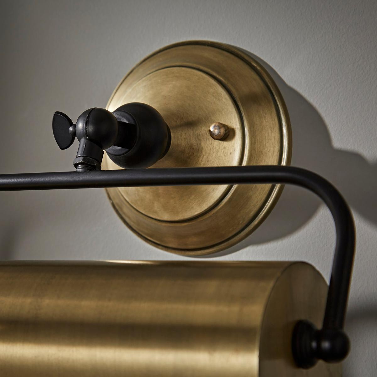 Banker Wall Light Antique Brass – image 3