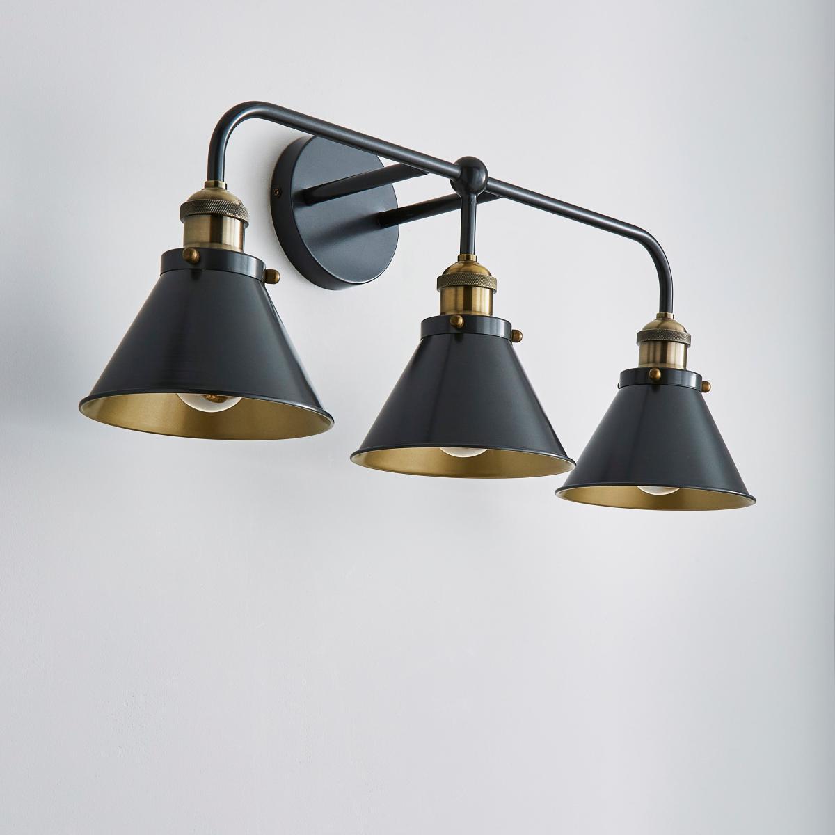 Logan Grey 3 Light Wall Light Grey – image 2