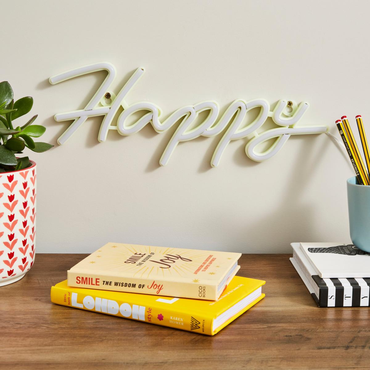 Happy Neon Sign Yellow – image 2