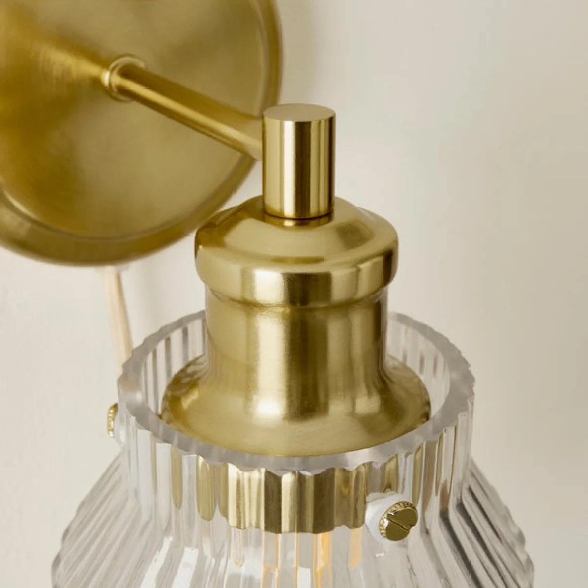 Tobias Plug In Wall Light – image 3