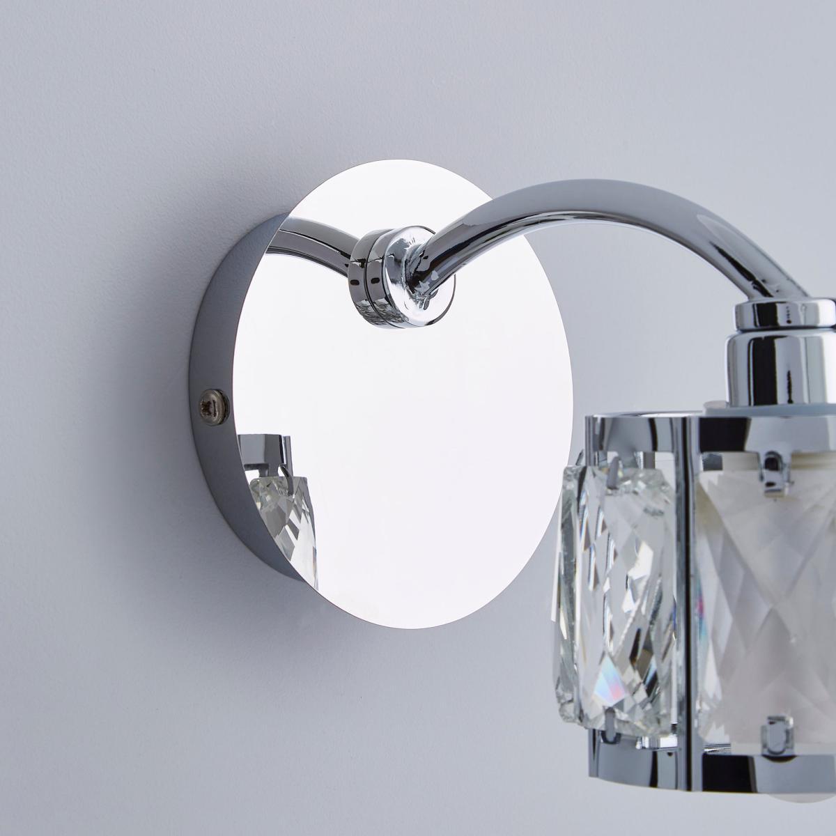 Kylie Bathroom Wall Light Chrome – image 4