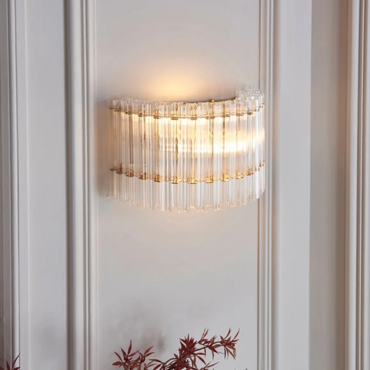 Vogue Diana 2 Light Wall Light – image 2