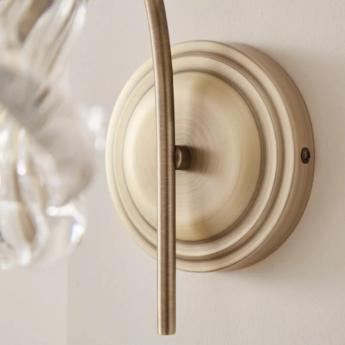 Sophia Floral Wall Light – image 4