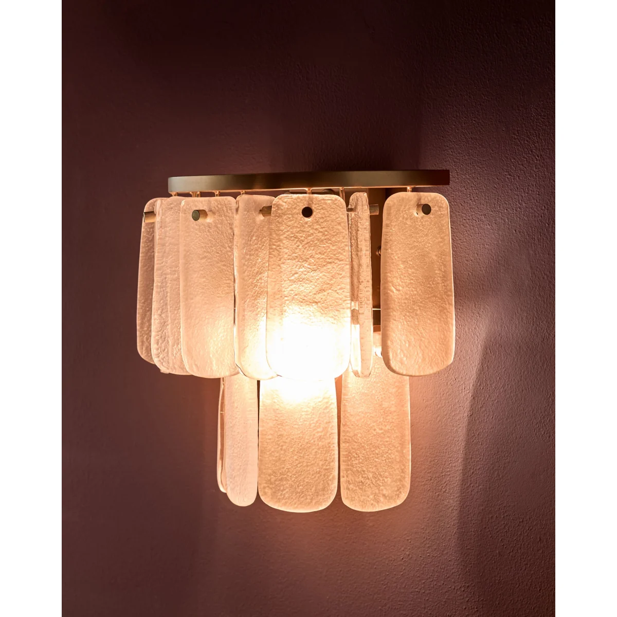 Estelle white glass wall light – image 5