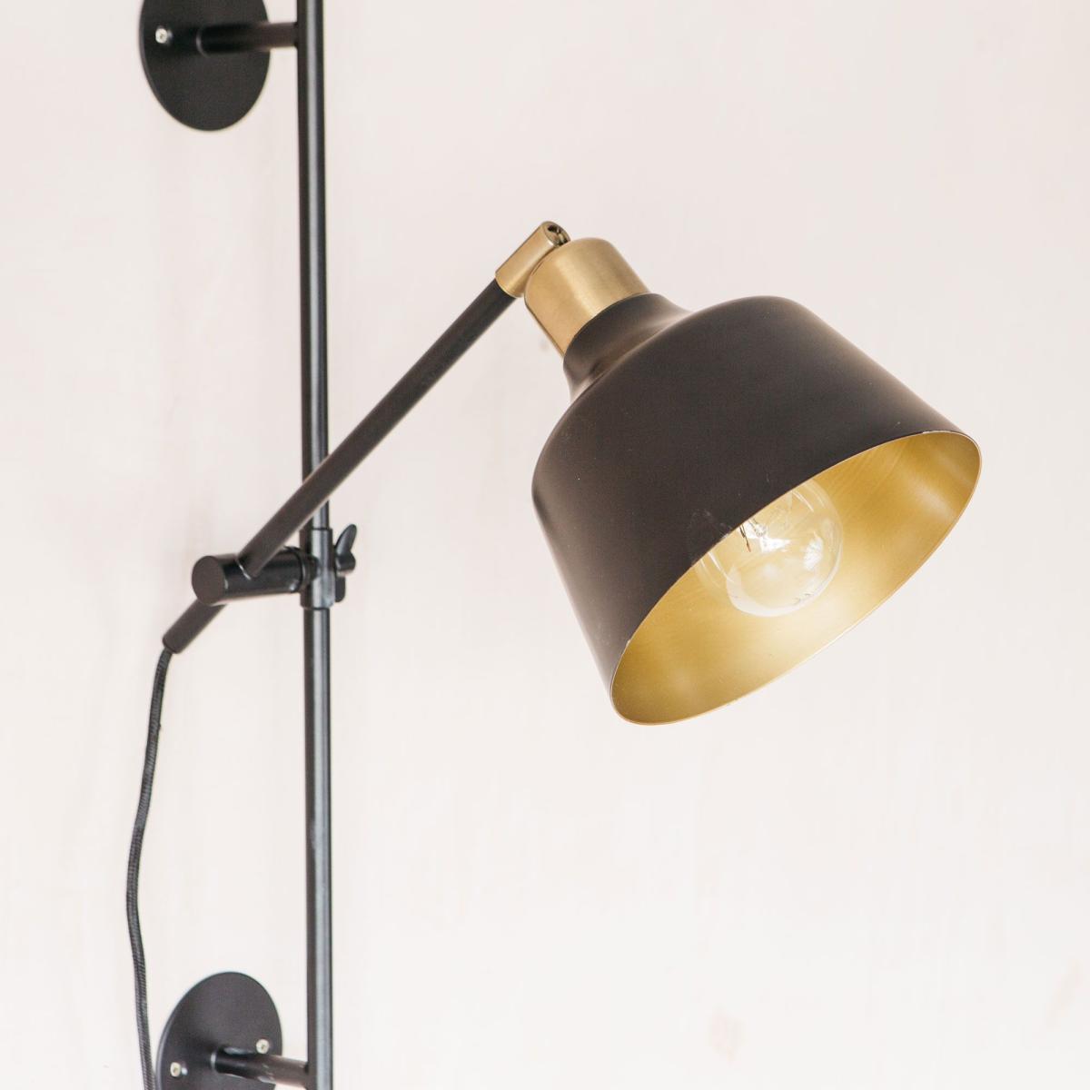 Nova Black and Gold Wall Light – image 5