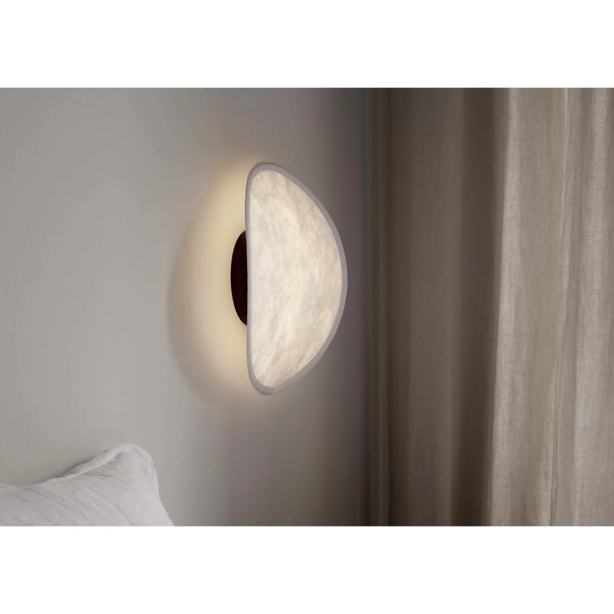New Works Tense LED Wall Light White – image 2