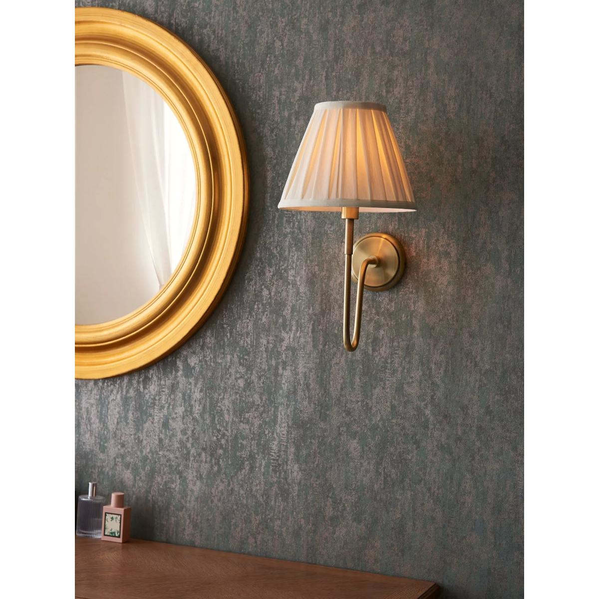 Bay Lighting Loren Wall Light, Gold – image 3