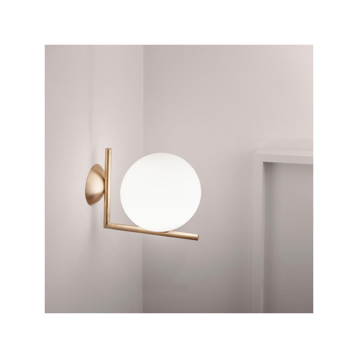 Flos IC C/W1 Wall Light, Brushed Brass – image 4
