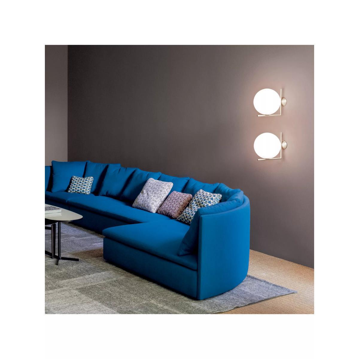 Flos IC C/W1 Wall Light, Brushed Brass – image 5