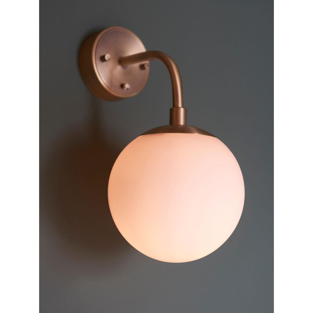 Bay Lighting Tosca Wall Light, Gold – image 3